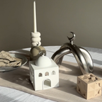 Crescent Knot Sculpture: Chrome