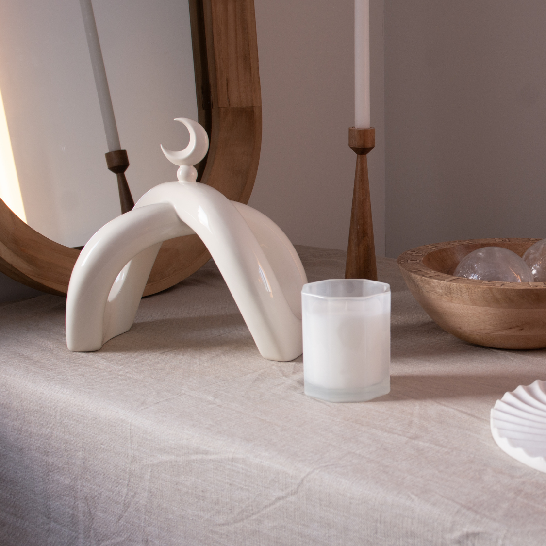 Crescent Knot Sculpture: Cream